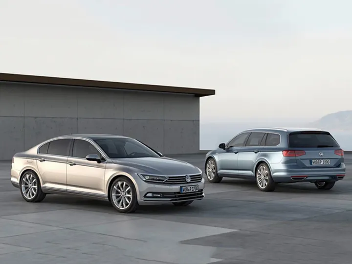 Новый Volkswagen Passat B8: порезаться можно!