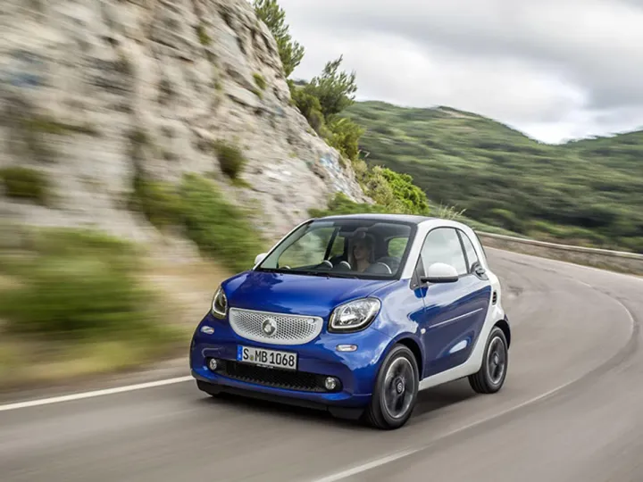 Новый smart: маленький снаружи, большой внутри