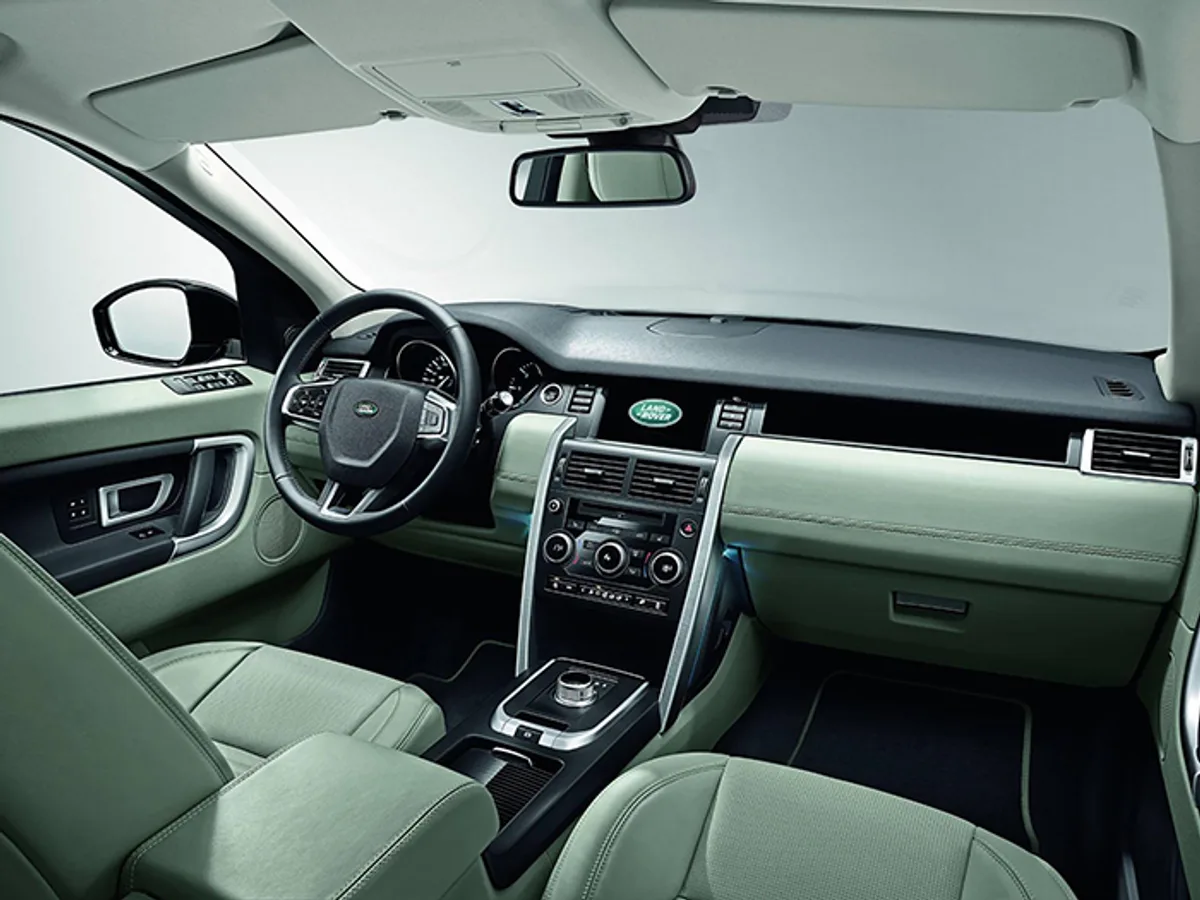 Land Rover Discovery Sport: все о долгожданной новинке 