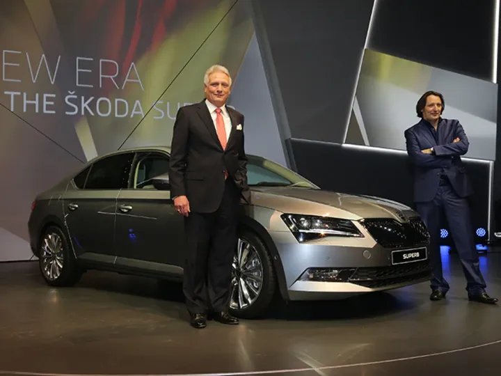 Skoda официально представила новый Superb