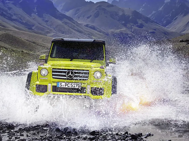 Mercedes рассказал о новом внедорожном монстре