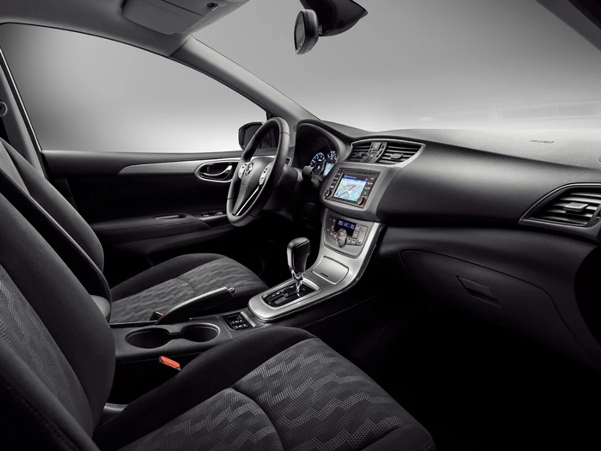 Nissan представил новую Tiida для России