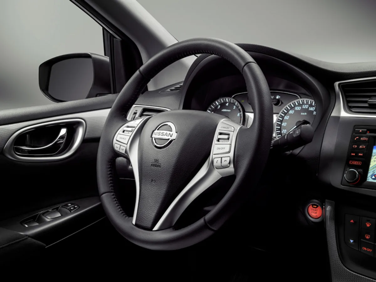 Nissan представил новую Tiida для России