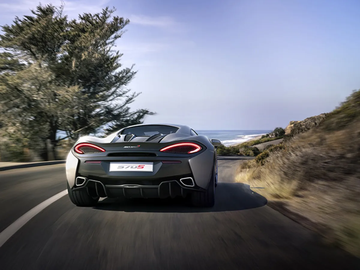 Рассекречен самый дешевый спорткар McLaren