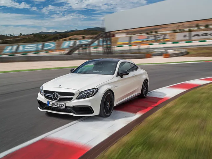 Mercedes-AMG C63 Coupe: вся информация и фото