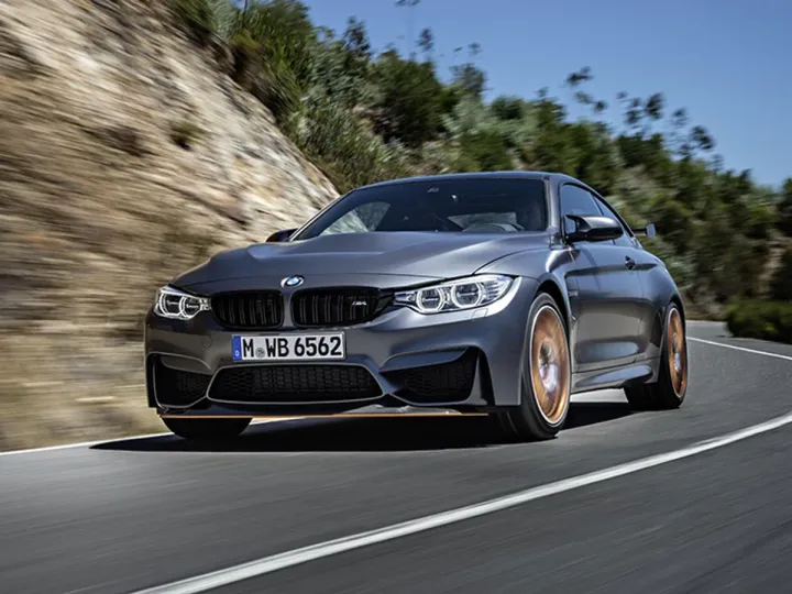 BMW рассекретила самую мощную «четверку»