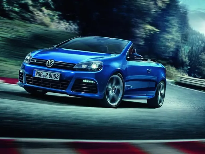 VW Golf R Cabriolet: слабее, но быстрее