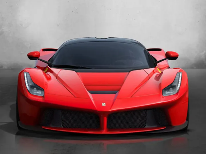 Ferrari показала гибридного монстра