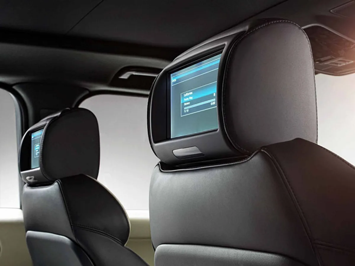 Range Rover Sport: быстрее, мощнее, просторнее