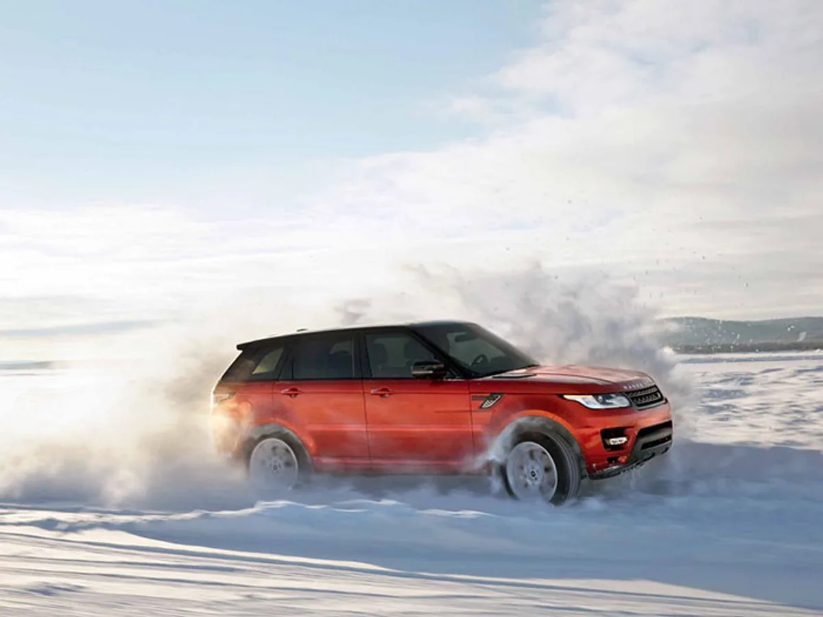 Range Rover Sport: быстрее, мощнее, просторнее