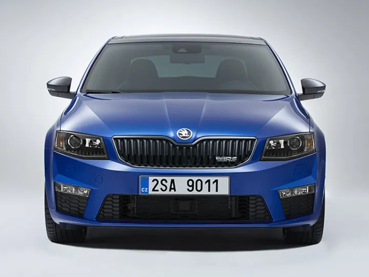 Octavia RS: дважды два повода для счастья
