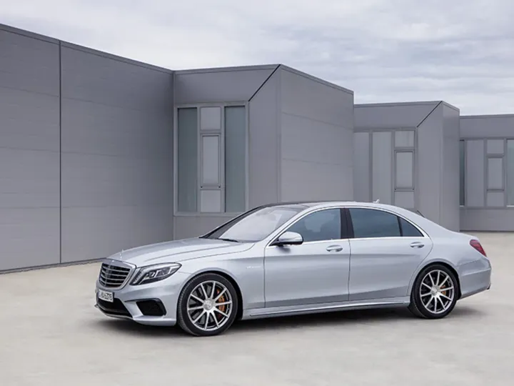 Mercedes S63 AMG: представительский класс с ветерком