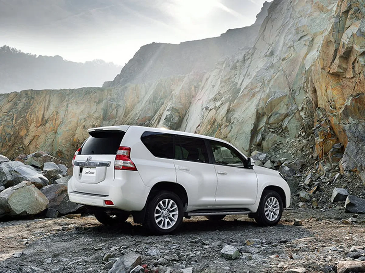 Рассекречены обновленные Toyota LC Prado и Lexus GX460