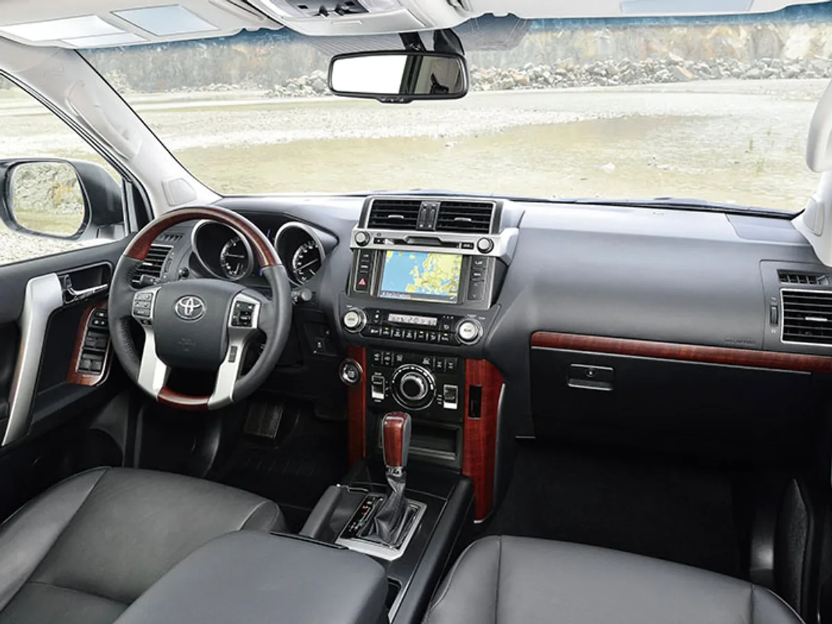 Рассекречены обновленные Toyota LC Prado и Lexus GX460