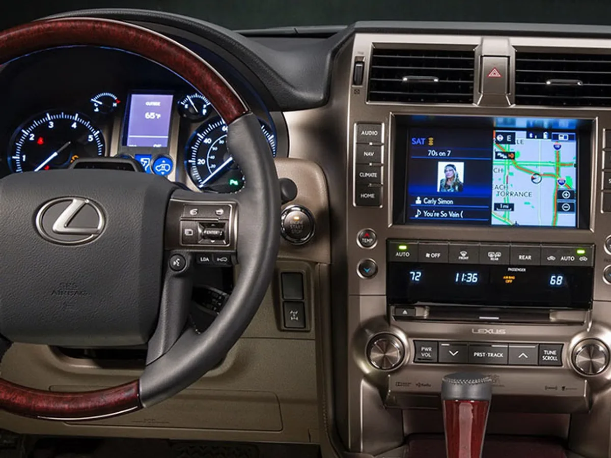 Рассекречены обновленные Toyota LC Prado и Lexus GX460