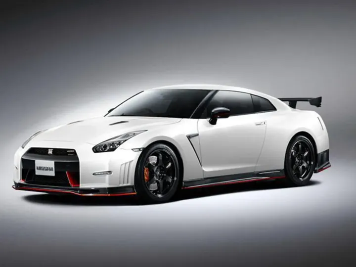 Nissan GT-R Nismo: 600 л.с. и 2,7 сек до 100 км/ч