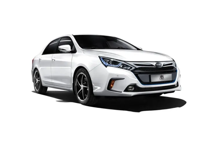 BYD Qin: самый технологичный "китаец"