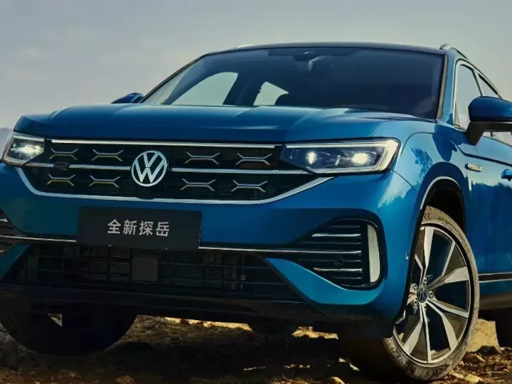 Идет затоваривание. Тысячи Volkswagen и Audi ржавеют на парковках в Германии
