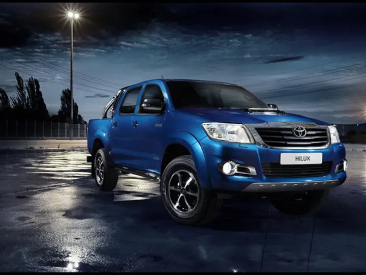 Toyota представила «Непобедимый» пикап