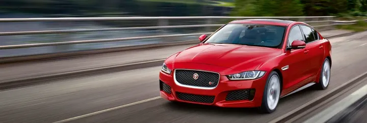 JAGUAR XE. Ваше преимущество до 422 400 рублей в АВИЛОН*
