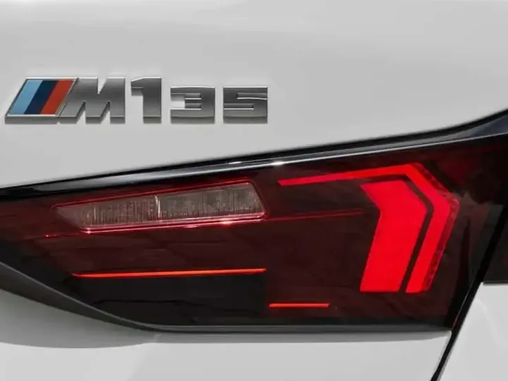 Новым BMW грозит отказ от огромных «ноздрей»