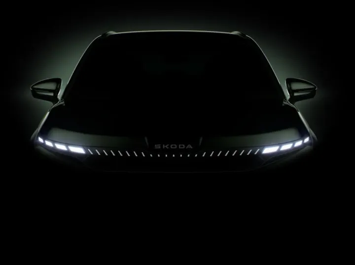 Прошла презентация кроссовера Skoda Kylaq за 1 млн рублей. Авто сняли на фото