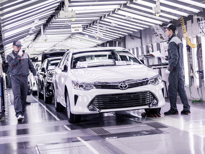 Toyota закрыла три своих завода