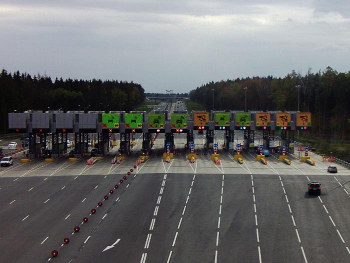 Участок трассы М-4 в Московской и Тульской областях стал платным