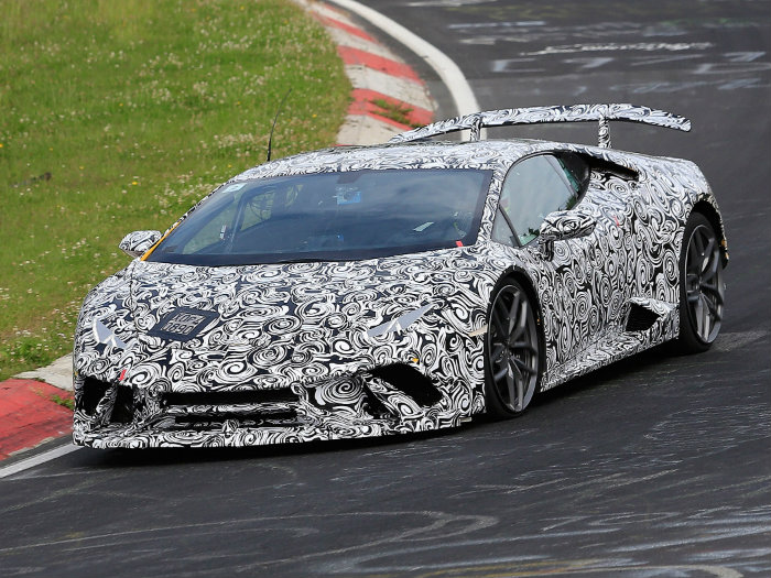 Lamborghini покажет в Женеве суперкар Huracan Perfomante