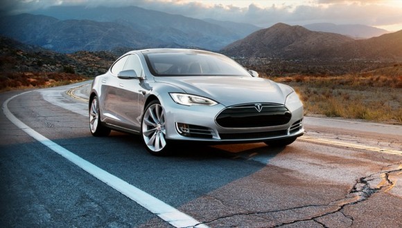 Опубликованы фото серийной модели самой дешевой Tesla