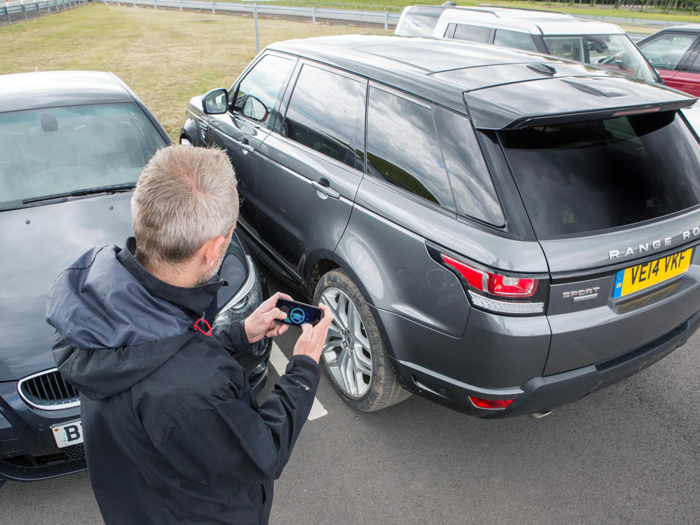 Jaguar Land Rover отказался от идеи автономного автомобиля
