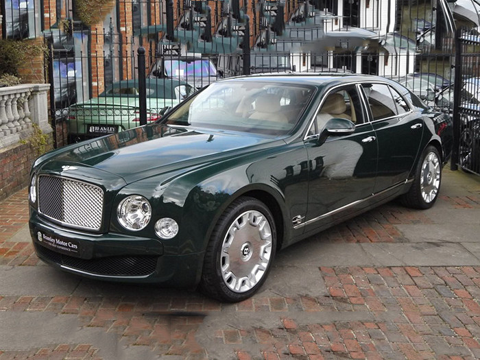 Bentley Mulsanne королевы Елизаветы II выставили на продажу