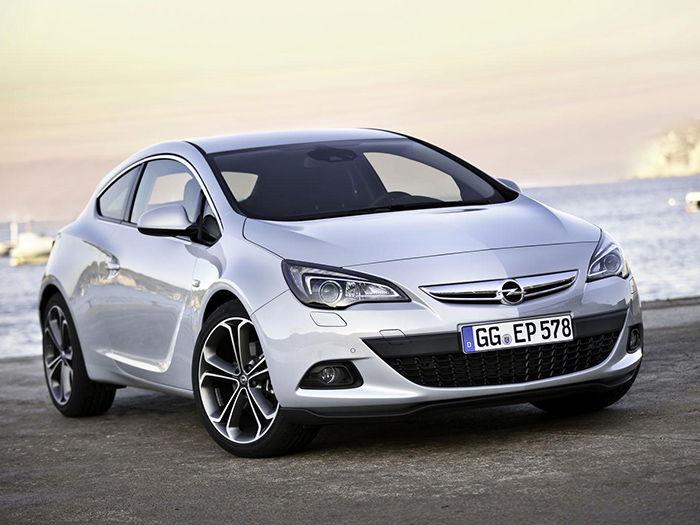 Opel Astra GTC получила новый дизель