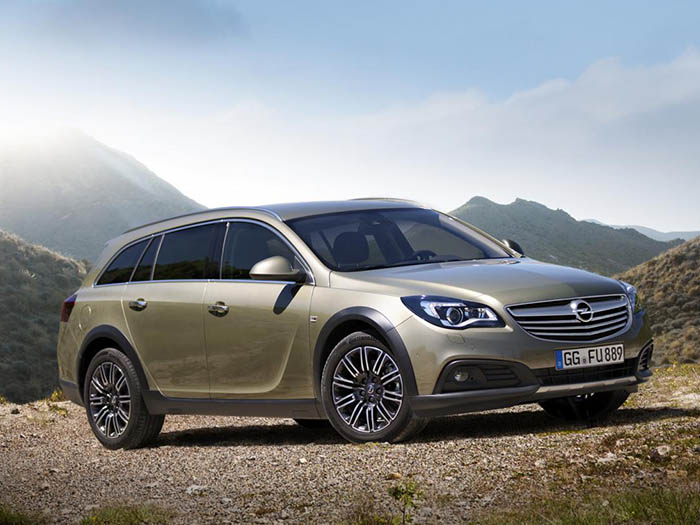 Opel прекратит выпуск праворульных Insignia Country Tourer