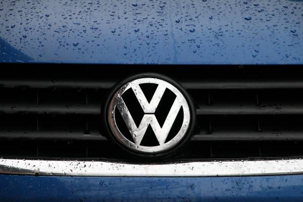 Volkswagen назвал стоимость нового поколения Golf