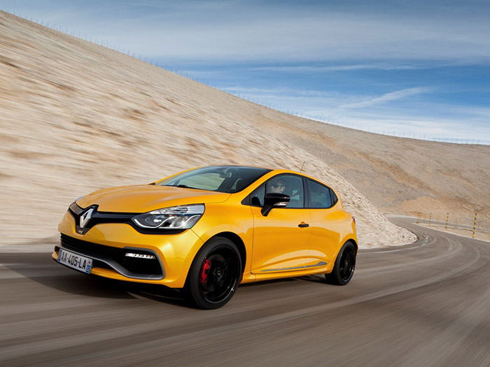 «Заряженные» Renault станут гибридами
