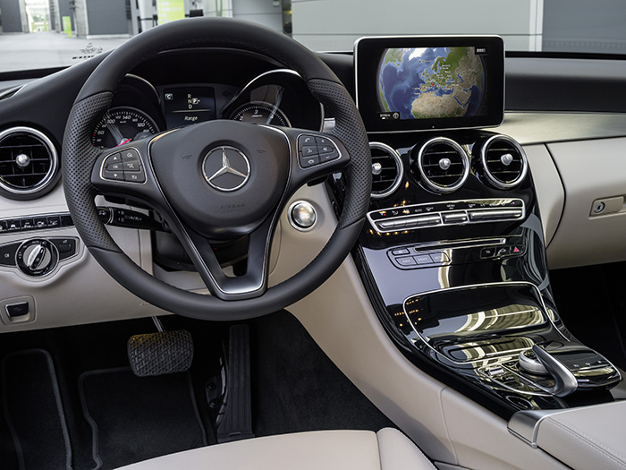Mercedes-Benz C-класса: революция в сегменте