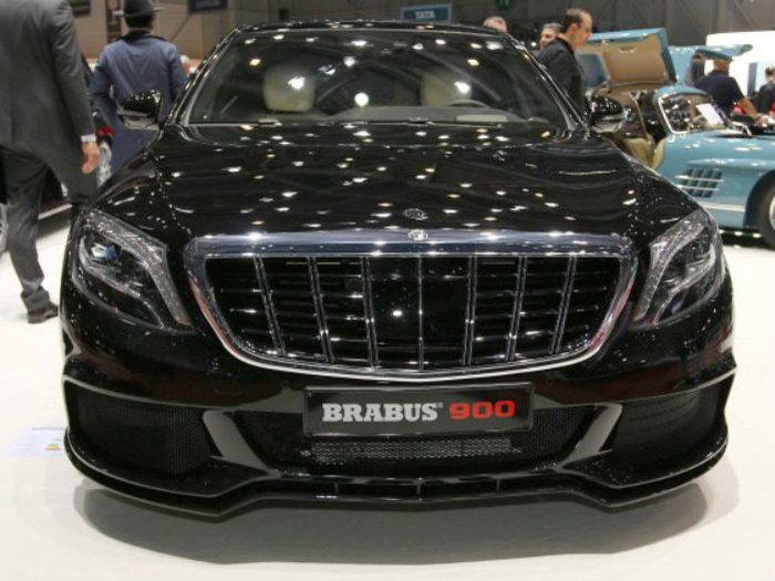 Brabus показал 900-сильный Mercedes Maybach