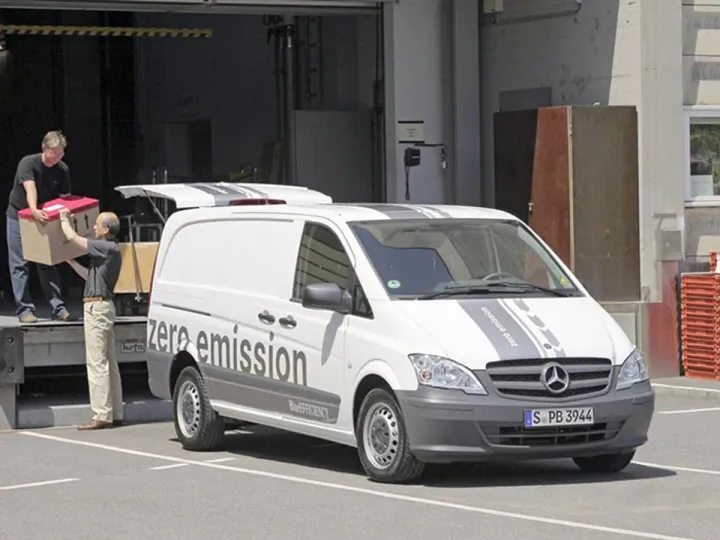 Mercedes готовит электрические LCV
