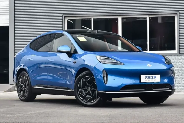 Бренд GAC выведет на российский рынок новый кроссовер Hyper HT