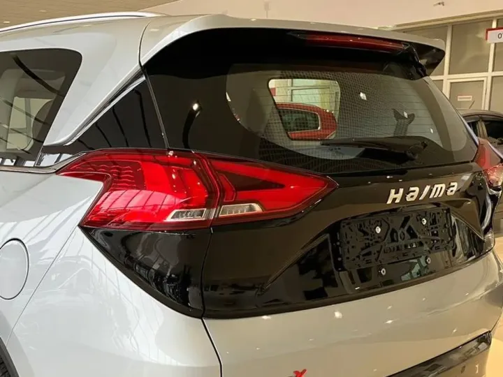 Эксперт «ЗР» рассказал о шести странностях минивэна Haima 7X
