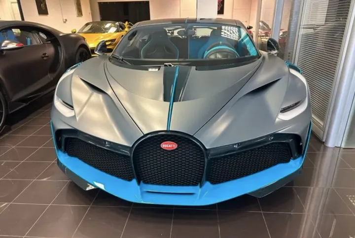Гиперкар Bugatti Divo выставили на продажу в Иркутске за 1,12 млрд рублей