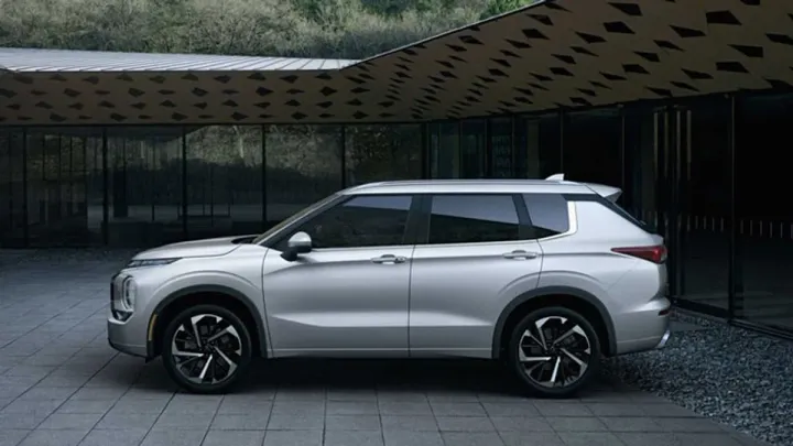 Mitsubishi работает над обновленным Outlander