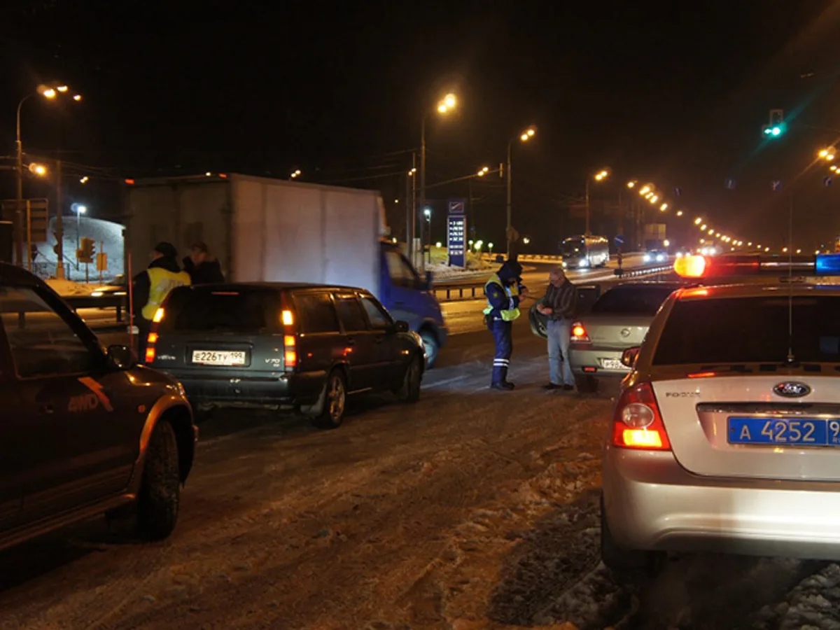 В Москве за взятку задержали высокопоставленного гаишника