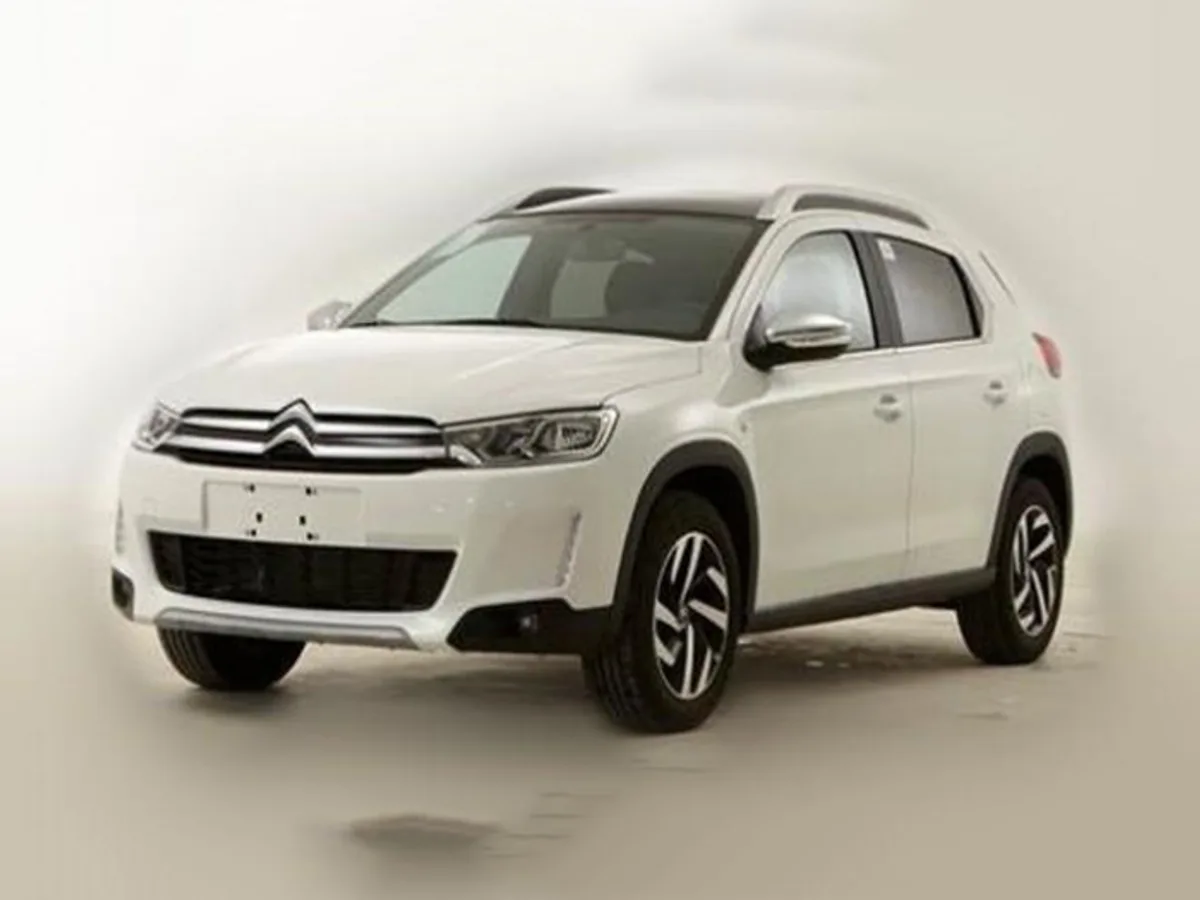 Компактный кроссовер Citroen полностью рассекрчен