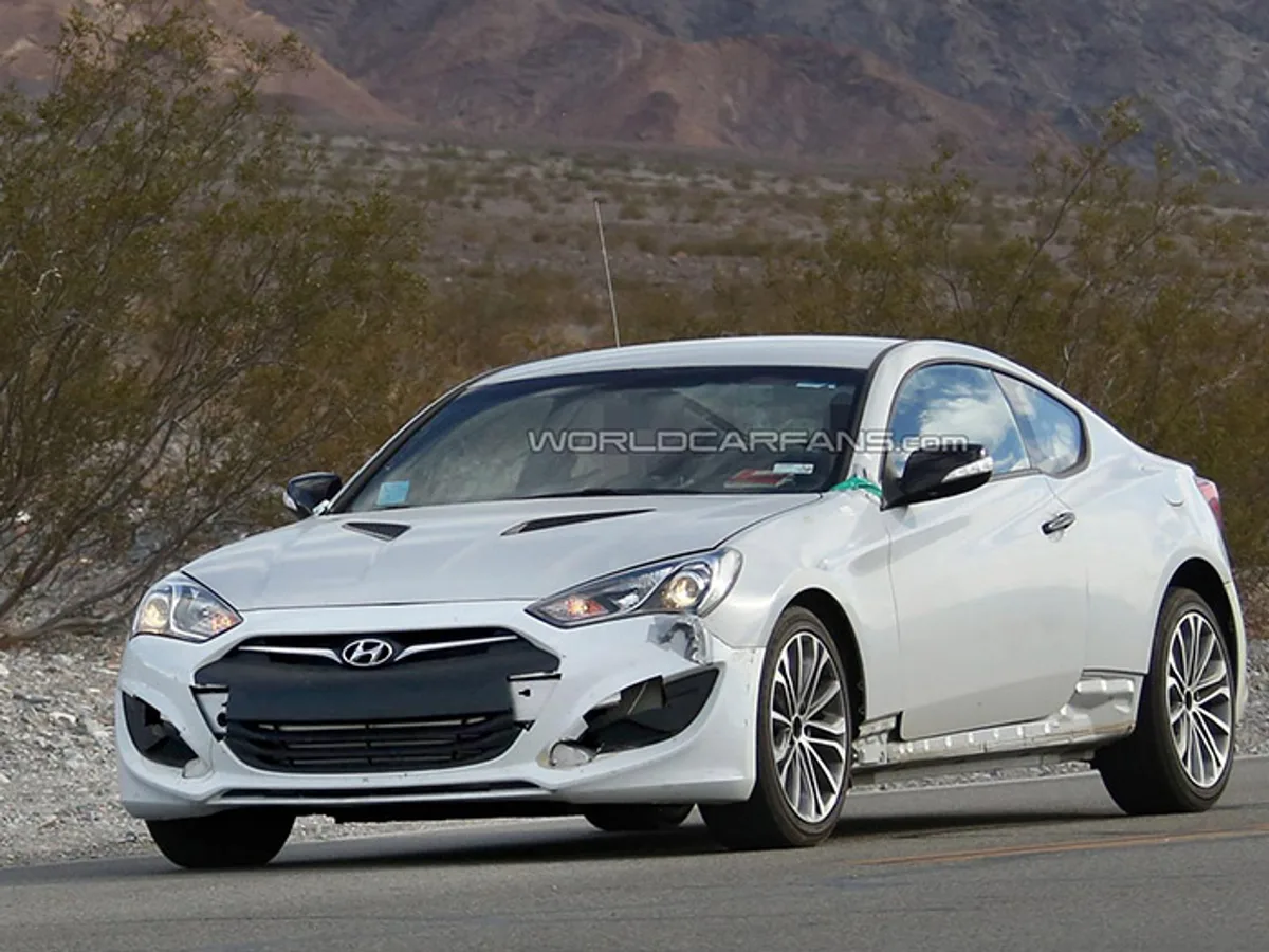 Hyundai не отказался от купе Genesis 