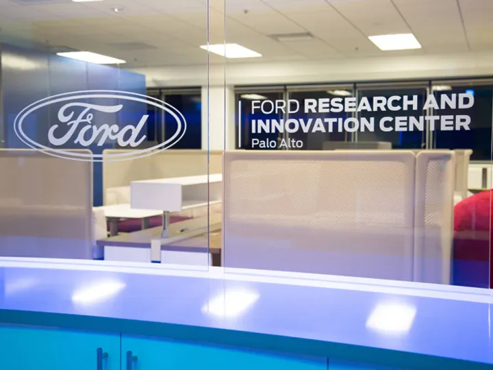 Ford нанял бывшего инженера Apple