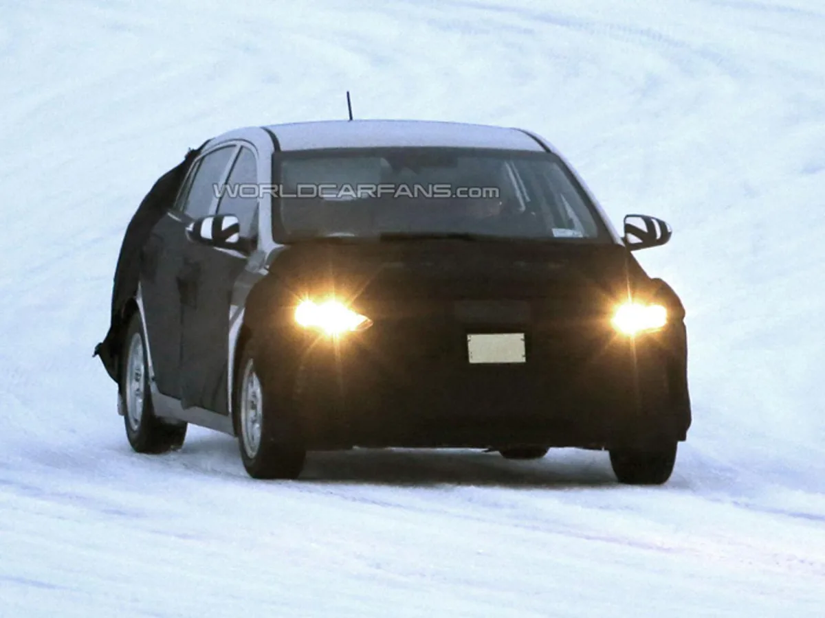Hyundai готовит конкурента Toyota Prius