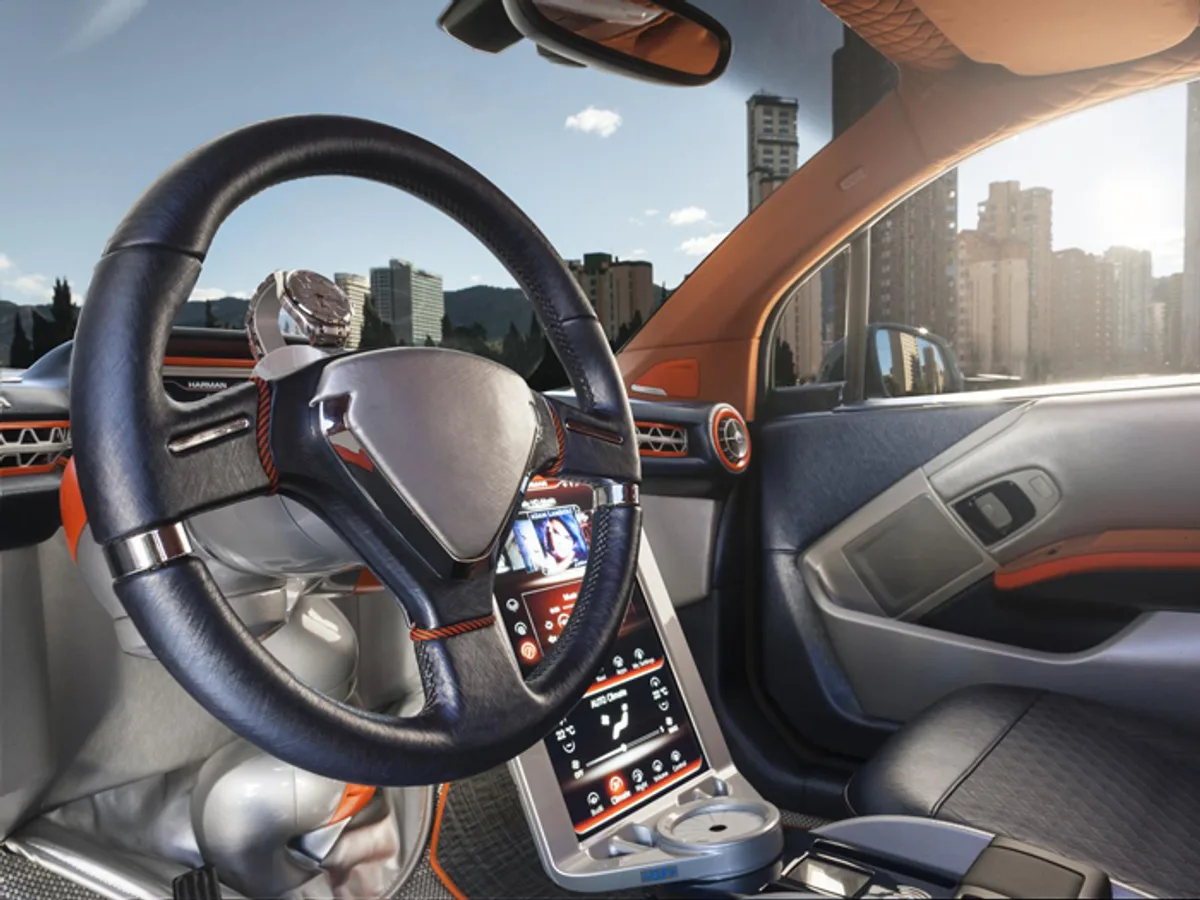 Rinspeed Budii 0516022015.jpg Rinspeed превратил BMW i3 автомобиль будущего