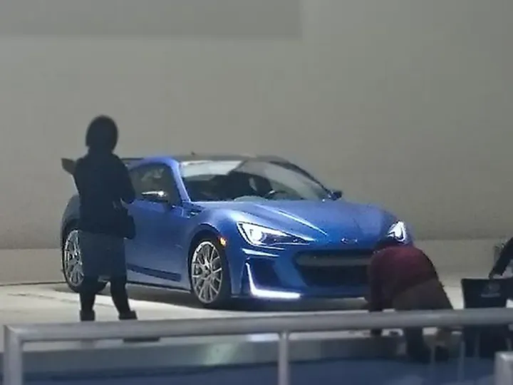 Subaru готовит новую версию BRZ